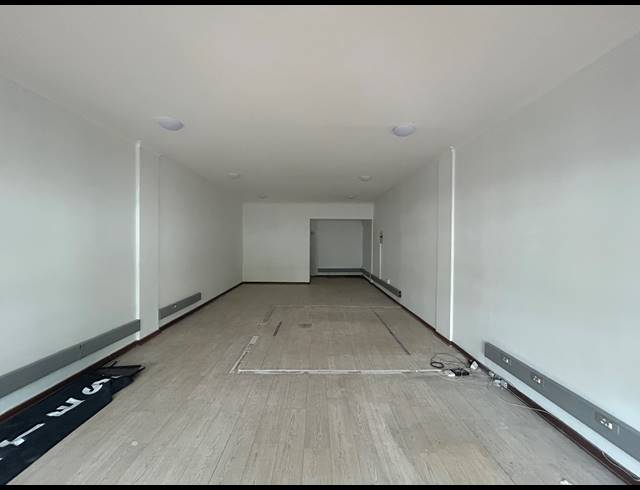56M² BUILDING TO LET IN HOUT BAY CENTRAL